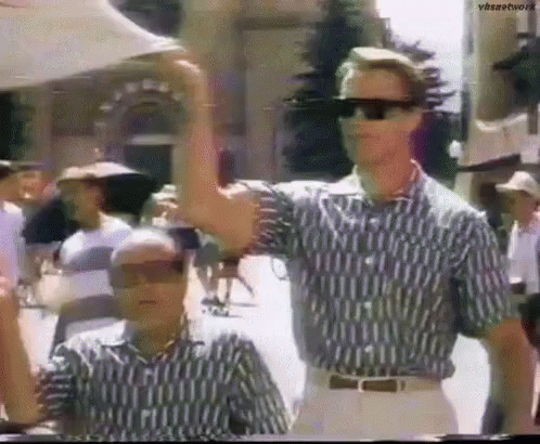 CC7348DC-15C7-4FC5-959F-131411E88BE0.gif