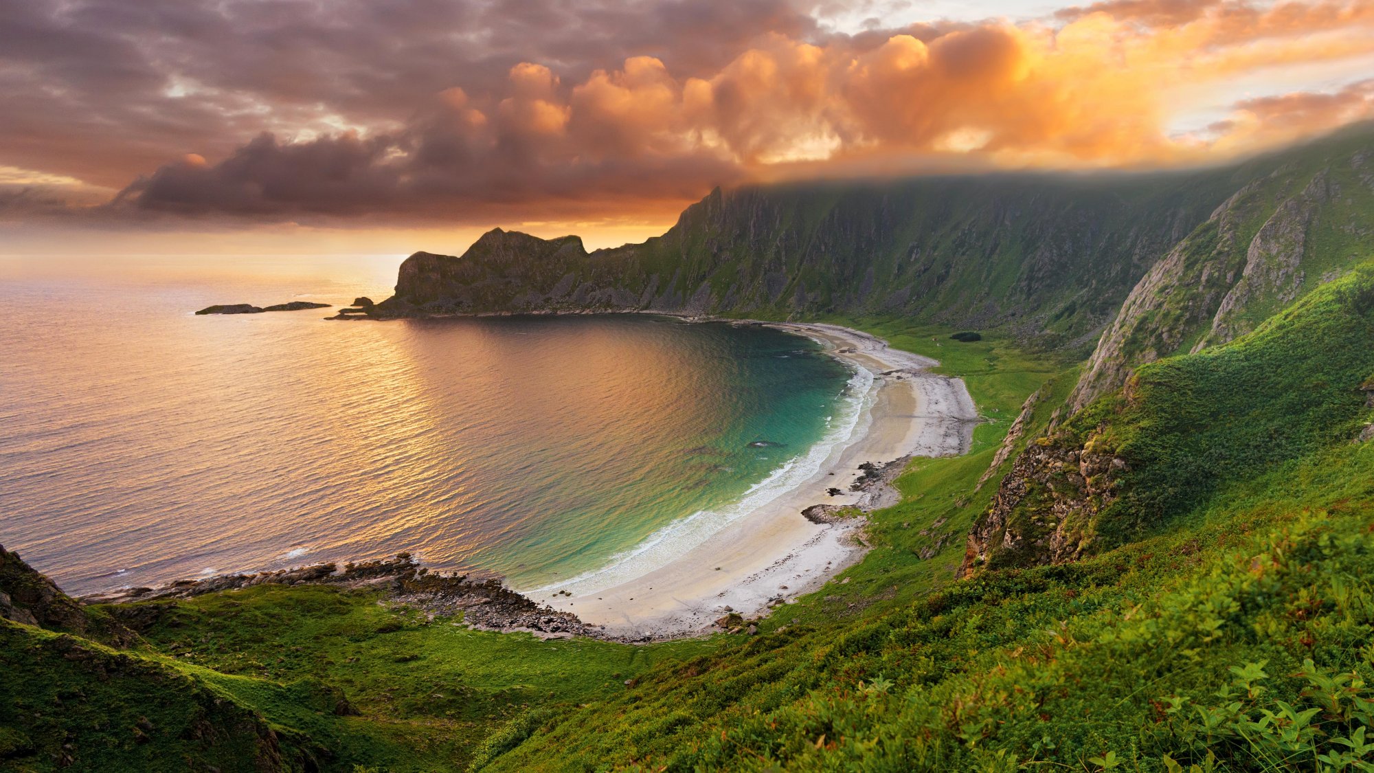 Cliff & Beach.jpg