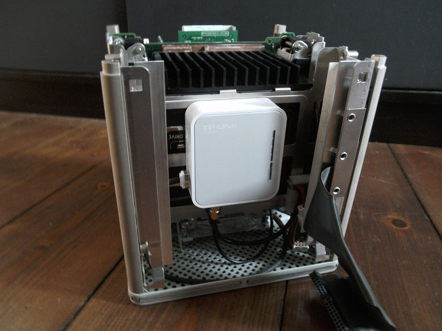 cube_wifi.jpg