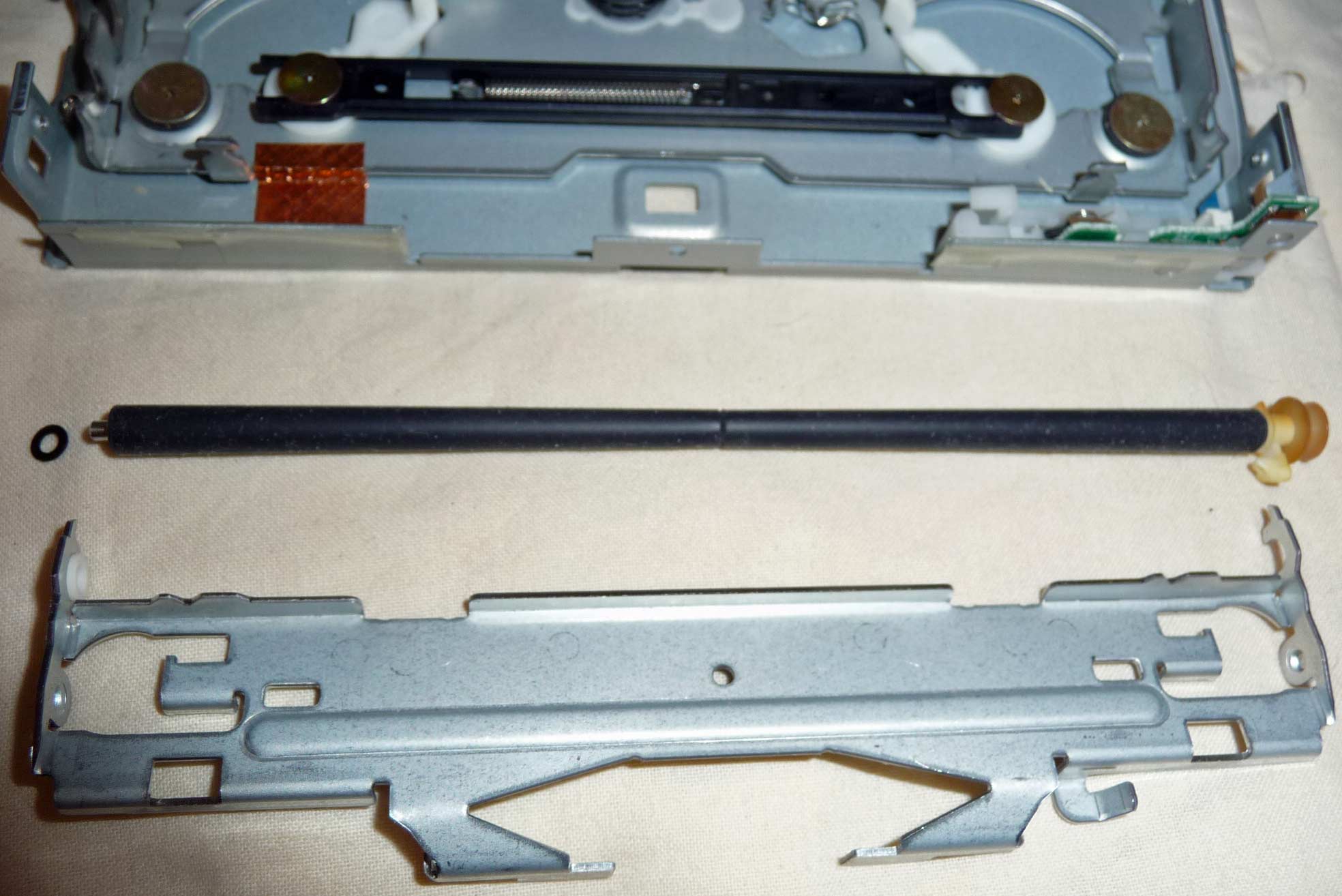 CubeG4-CDrepair1.jpg