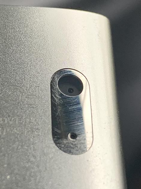 curvedcameraholeflatcamera.jpg