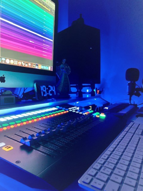 Desk ambient.jpg