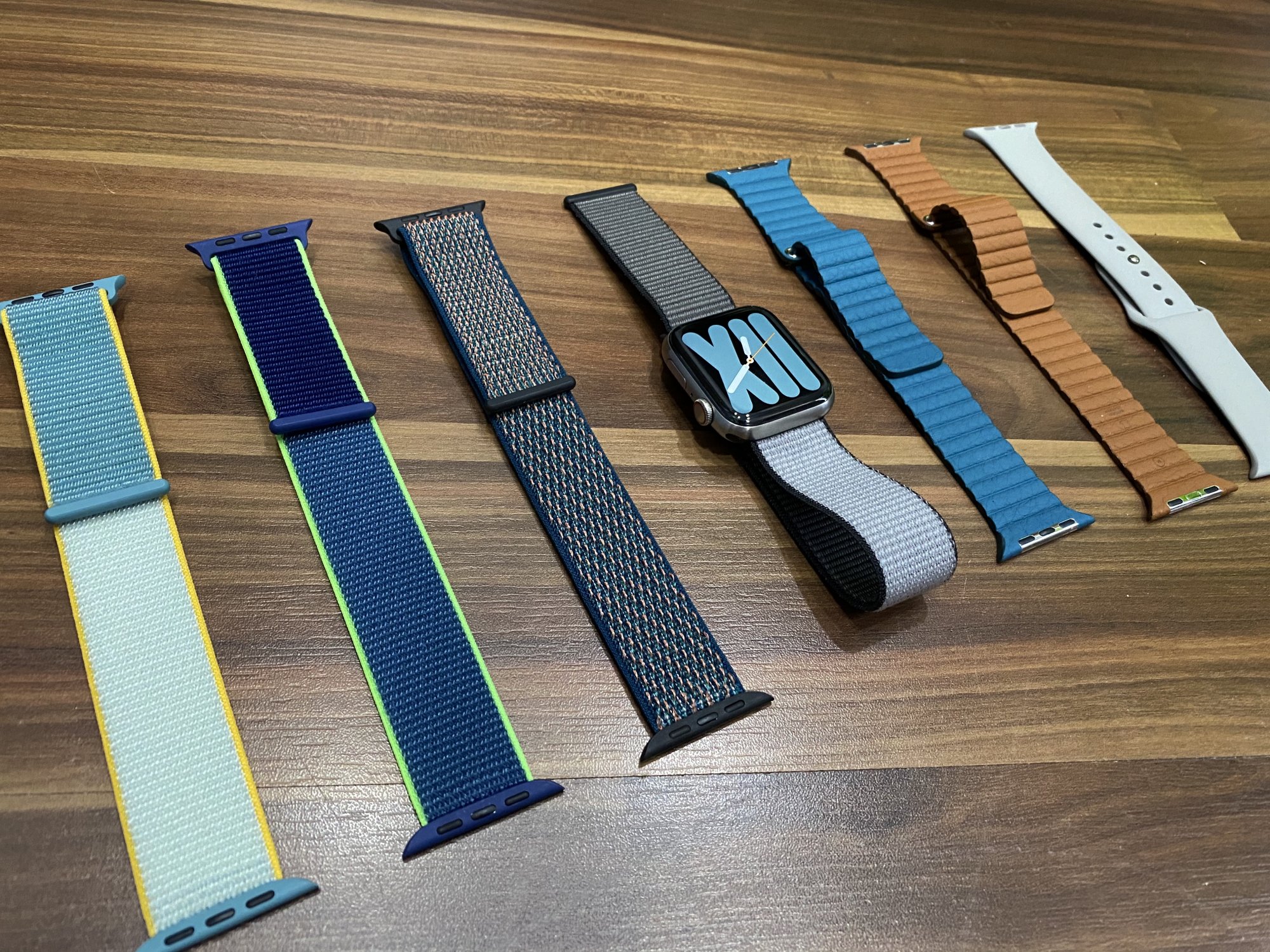 sport loop nike
