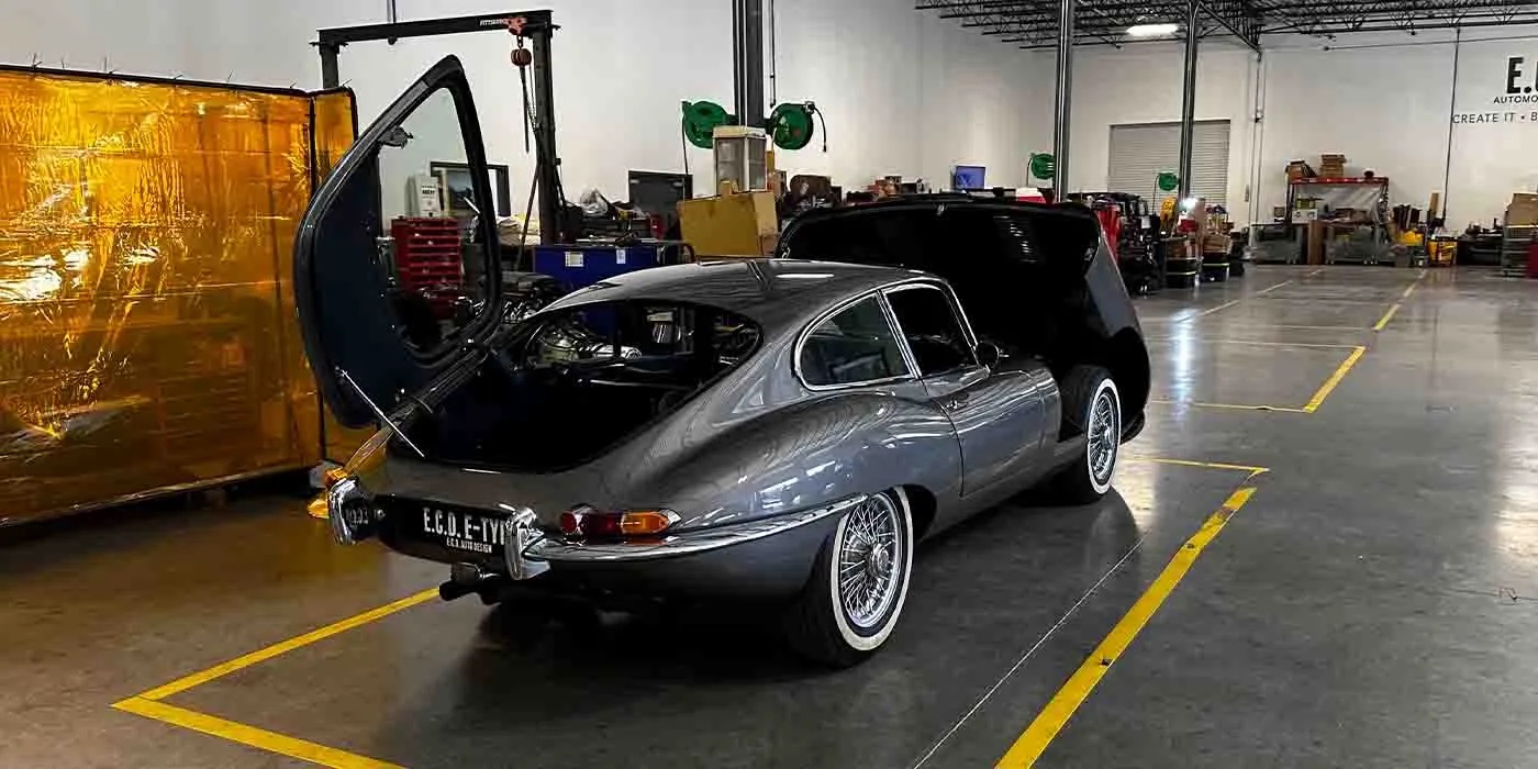 Electric-jaguar-Grey-trunk.jpg