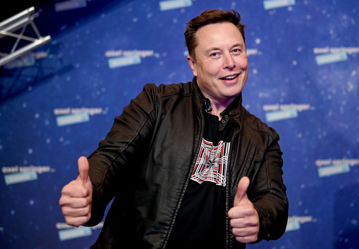 elon-musk-awarded-with-axel-springer-award-in-berlin.jpg