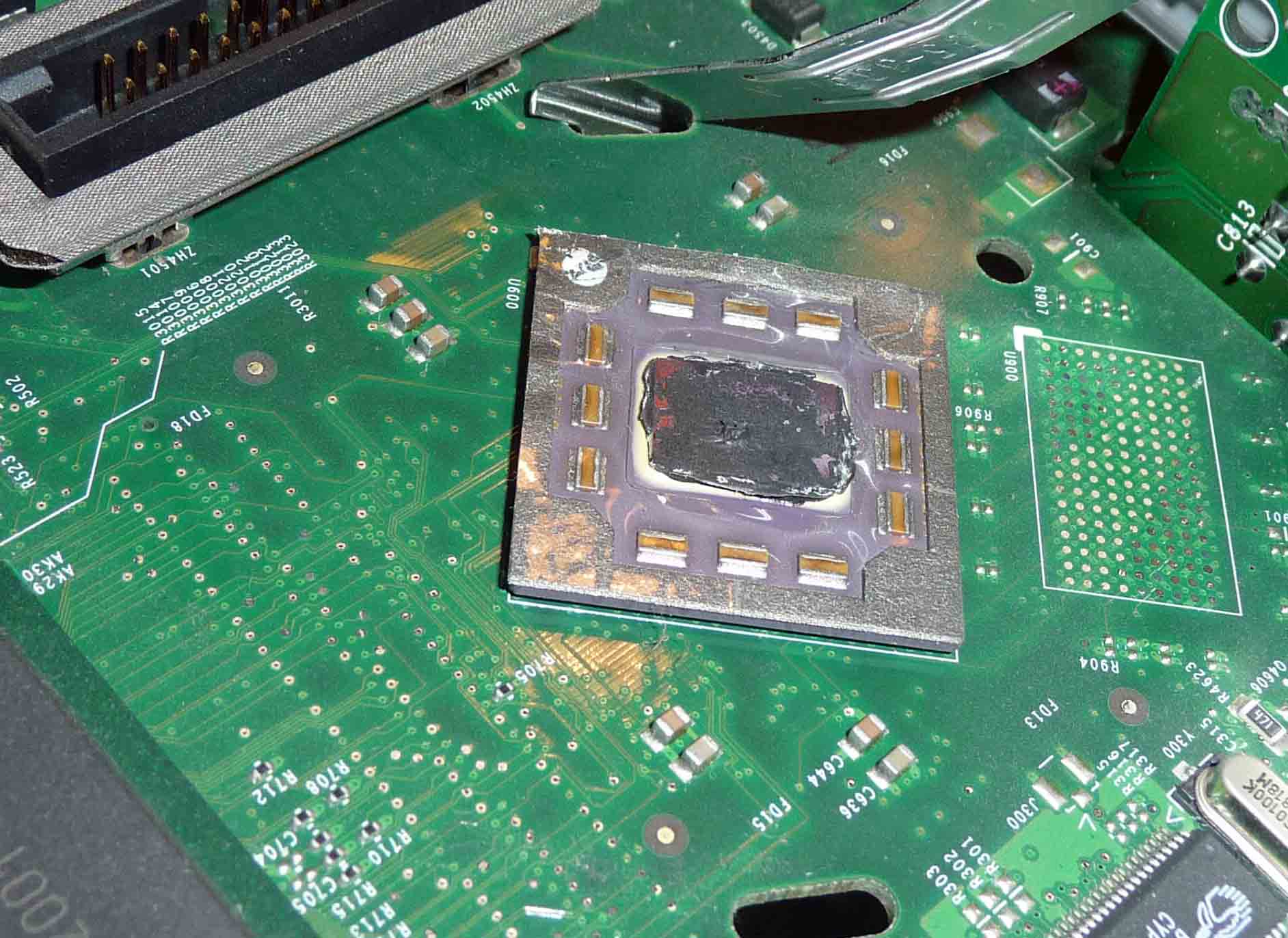 eMac-Refurb14.jpg