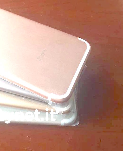 foto-esclusiva-Macitynet-iPhone-7-prototipo.jpg
