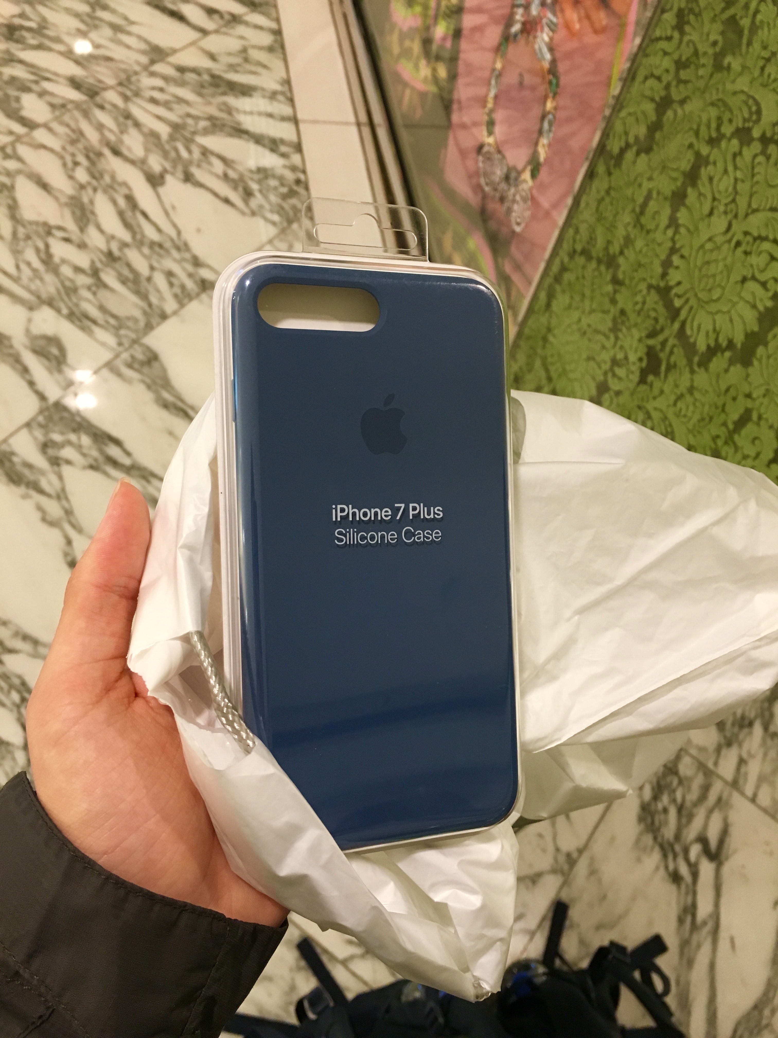 The Ocean Blue Silicone Case For The Iphone 7 Has Been Discontinued Macrumors Forums