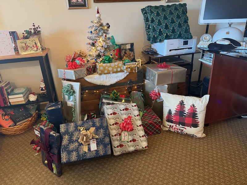 gifts - 1.jpeg
