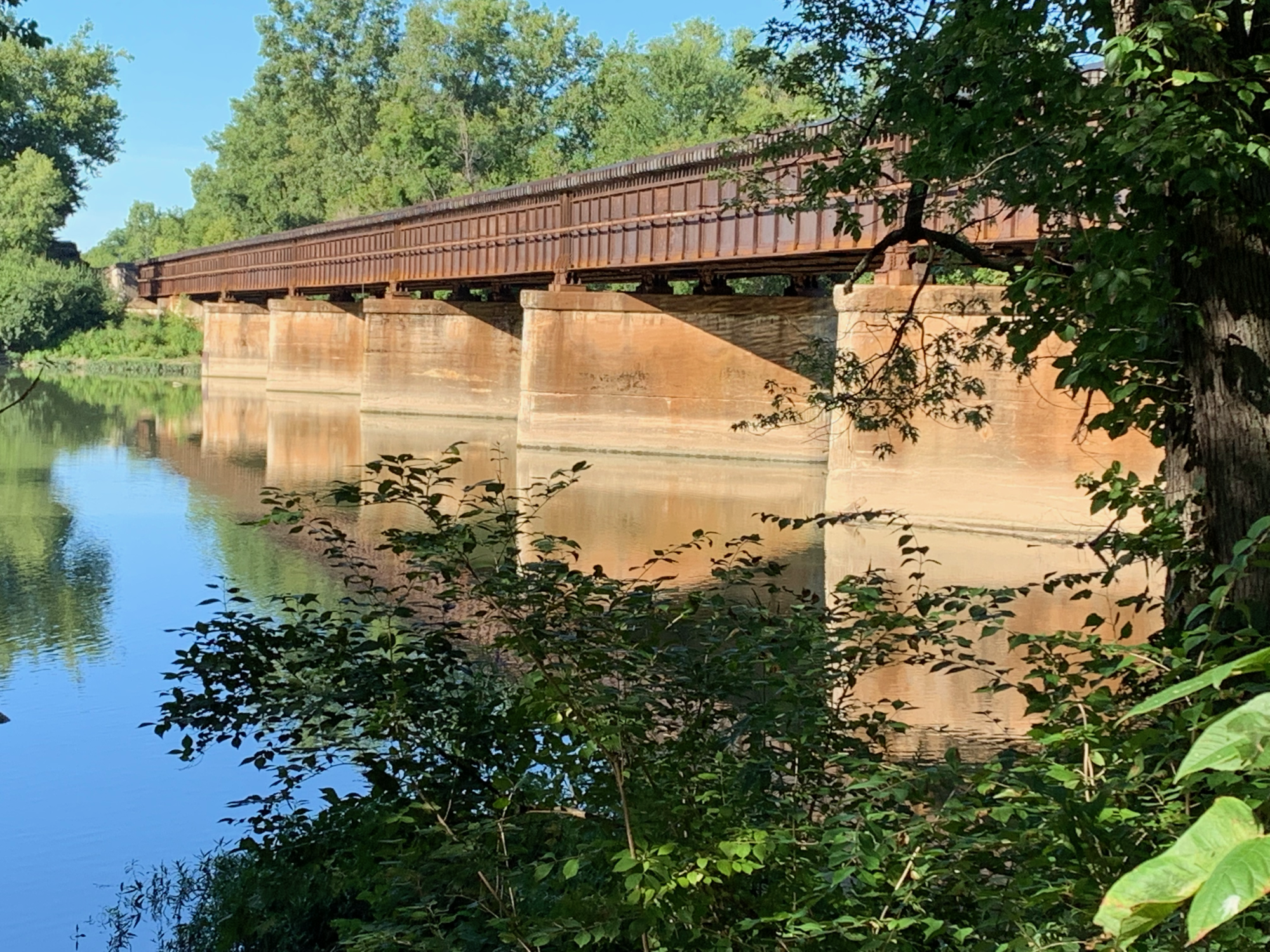 Greater Miami River Rec Trail - Railroad bridge over river 1.png