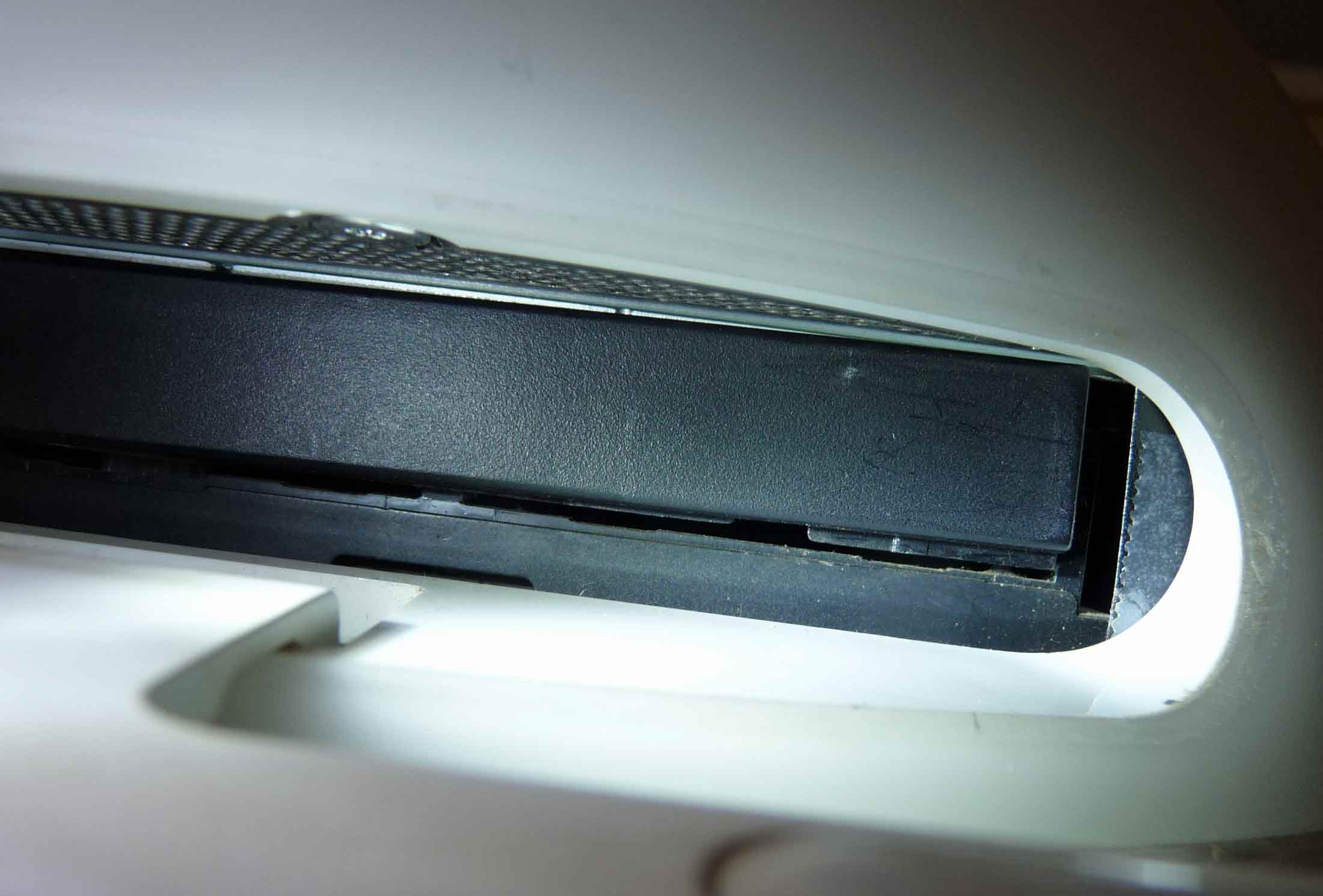 iMac-17'-eject-No.jpg