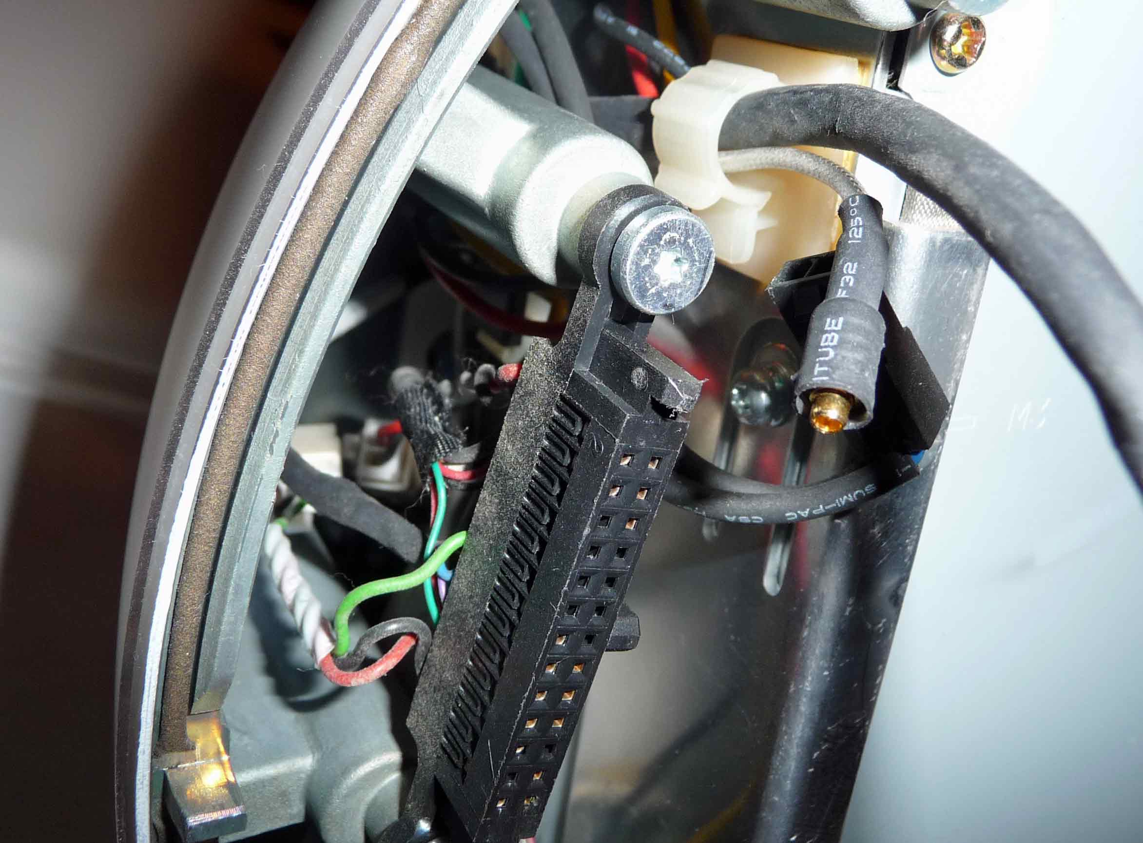 iMac-inside.jpg
