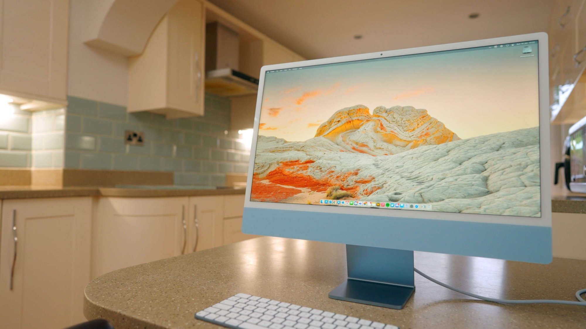 imac kitchen.jpg