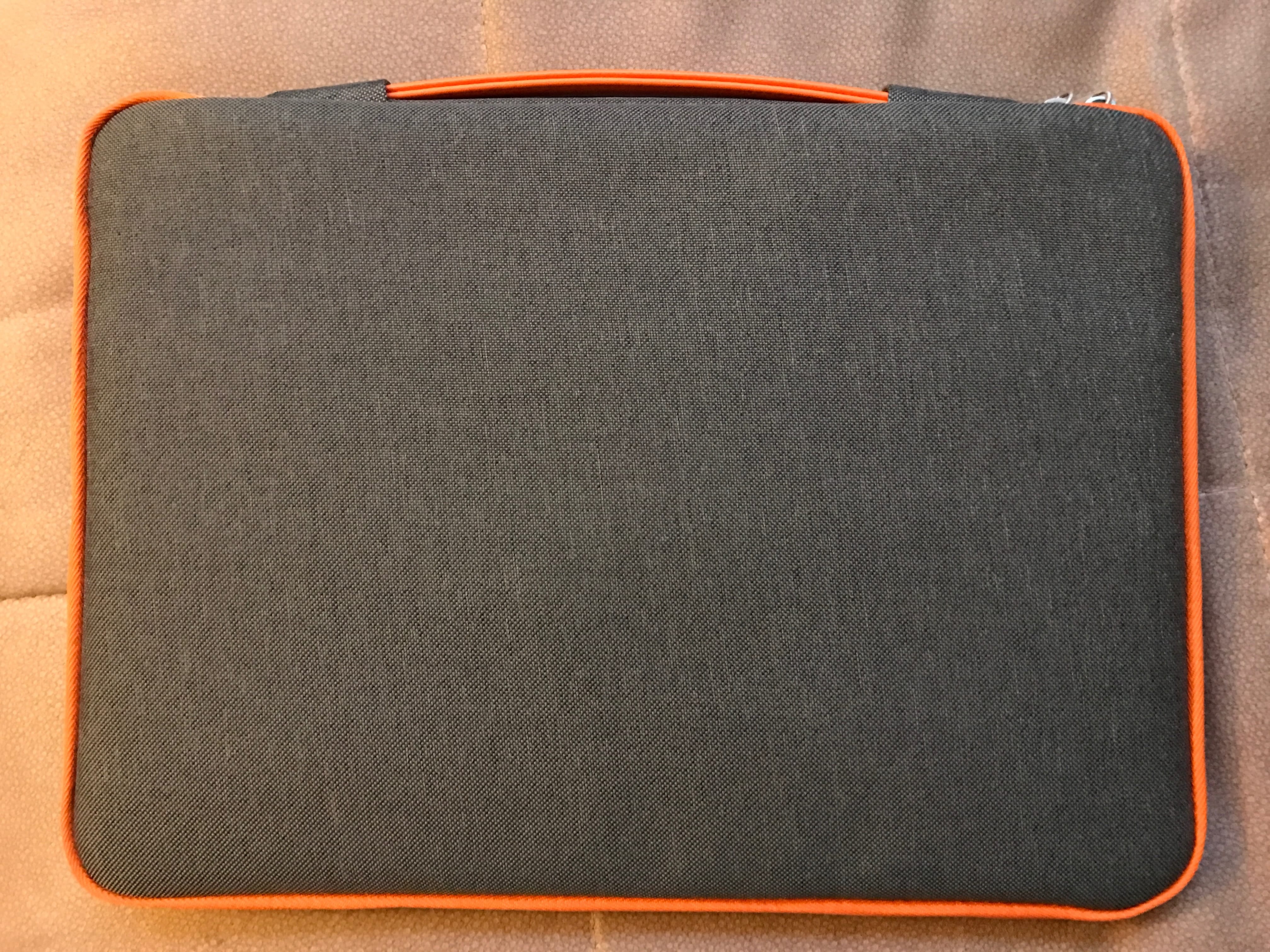 macbook pro bag 15 inch