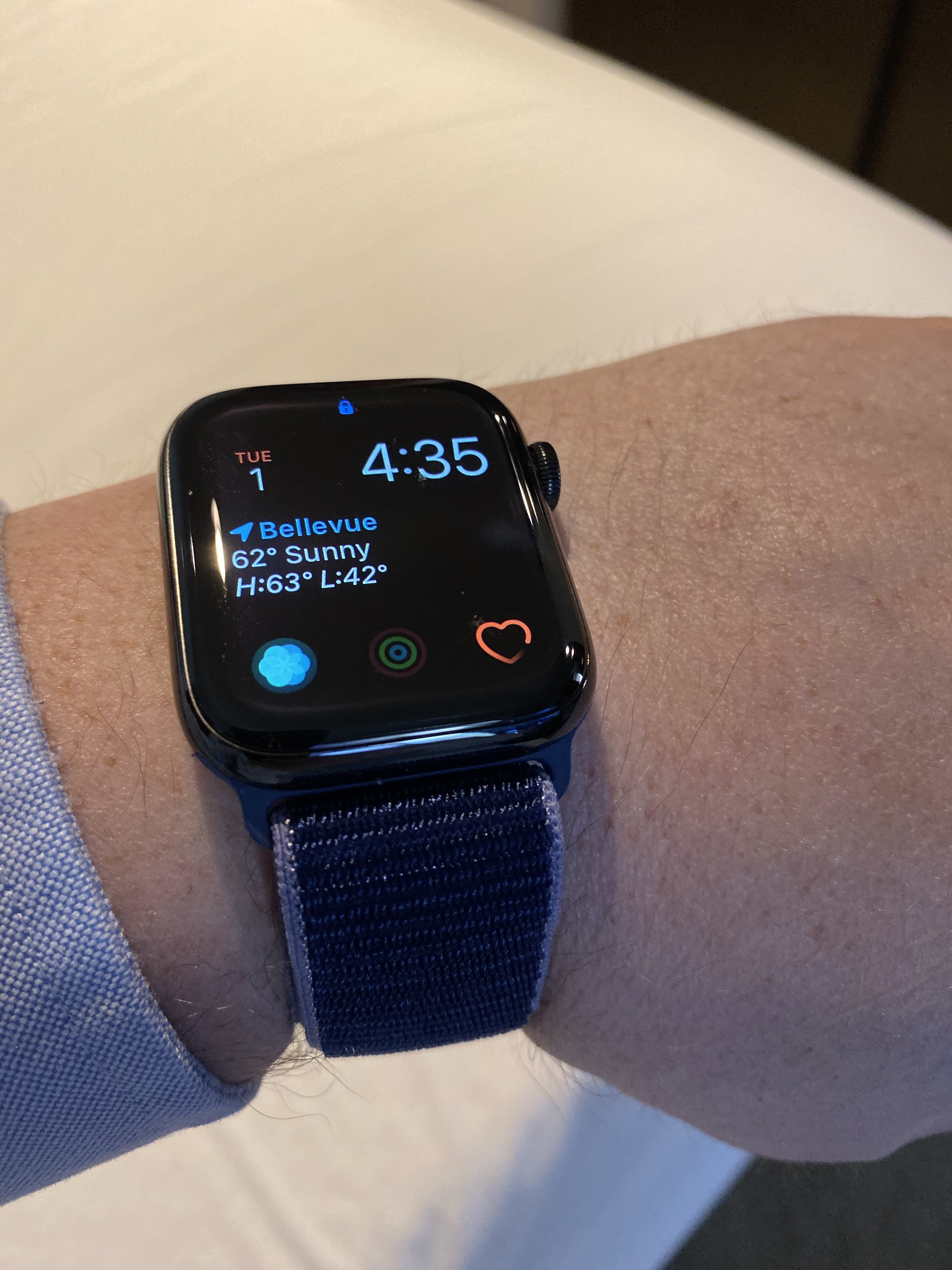 apple watch midnight blue sport loop