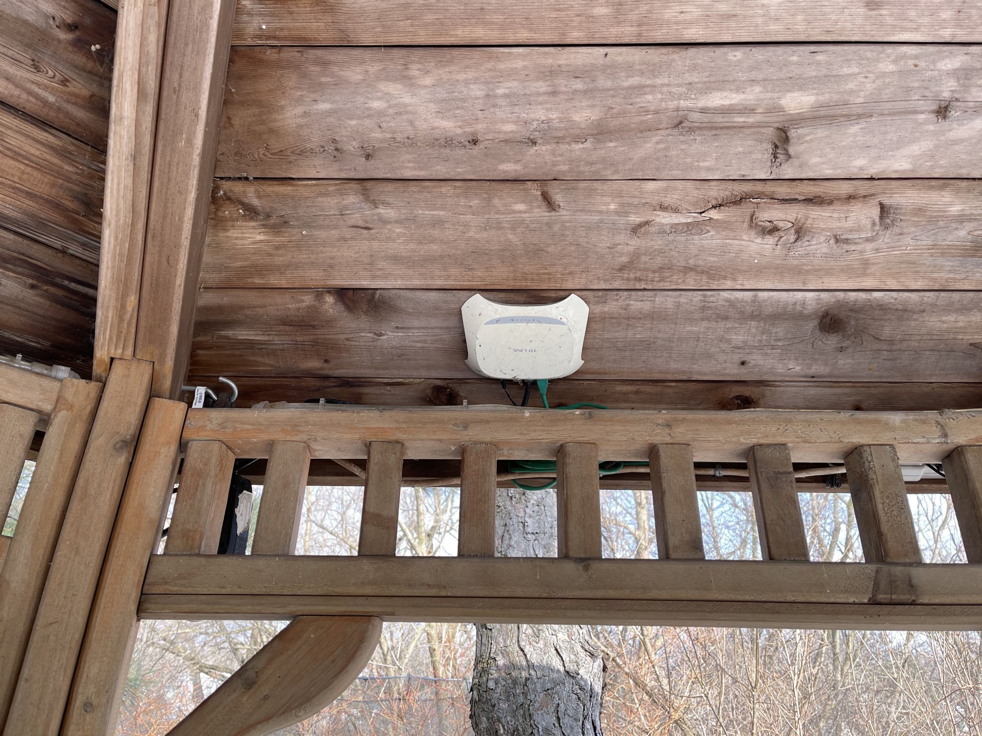 Diy Airport Extreme 802 11n Mount Made From Leftover Scraps In My House Macrumors Forums