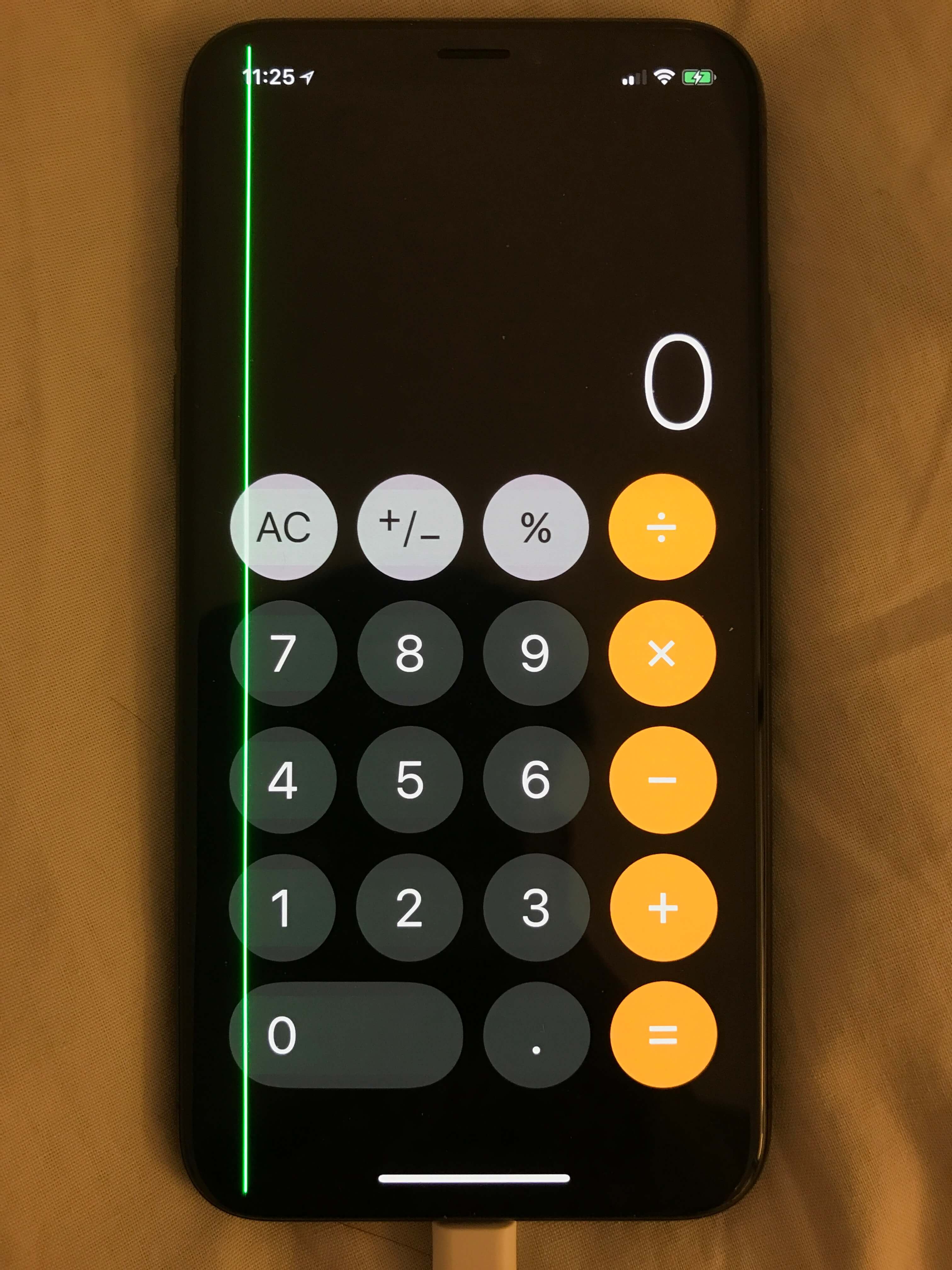 Green Line Down Side Of Iphone X Screen Page 4 Macrumors Forums