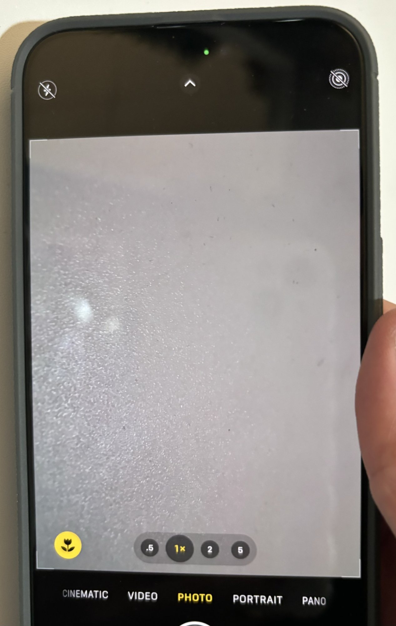 iPhone 15 Pro - Screen Protectors that do not bubble around the edges? : r/ iphone