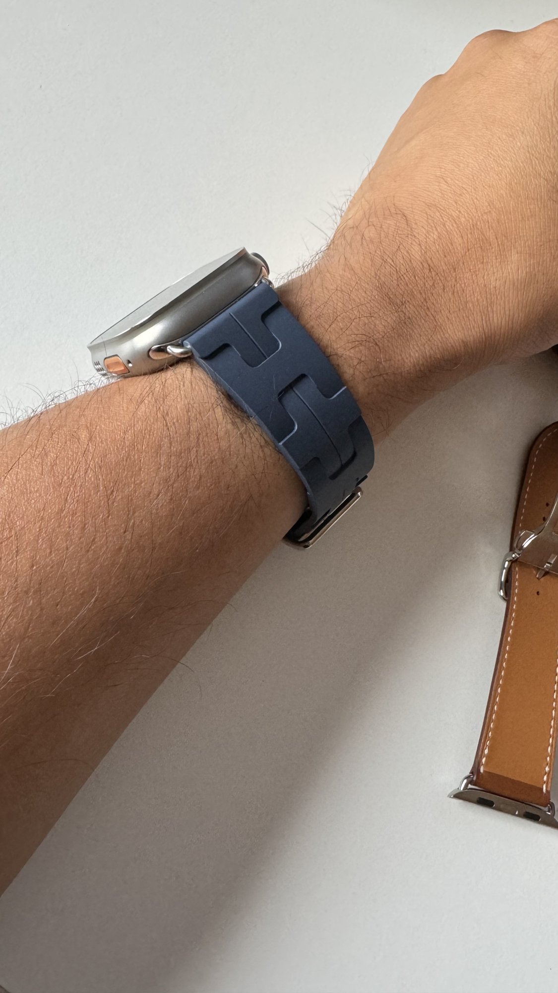 Apple Watch Hermès - 45mm Noir Kilim Single Tour - Apple Apple Watch Hermès - 45mm Noir Kilim Single Tour - Apple