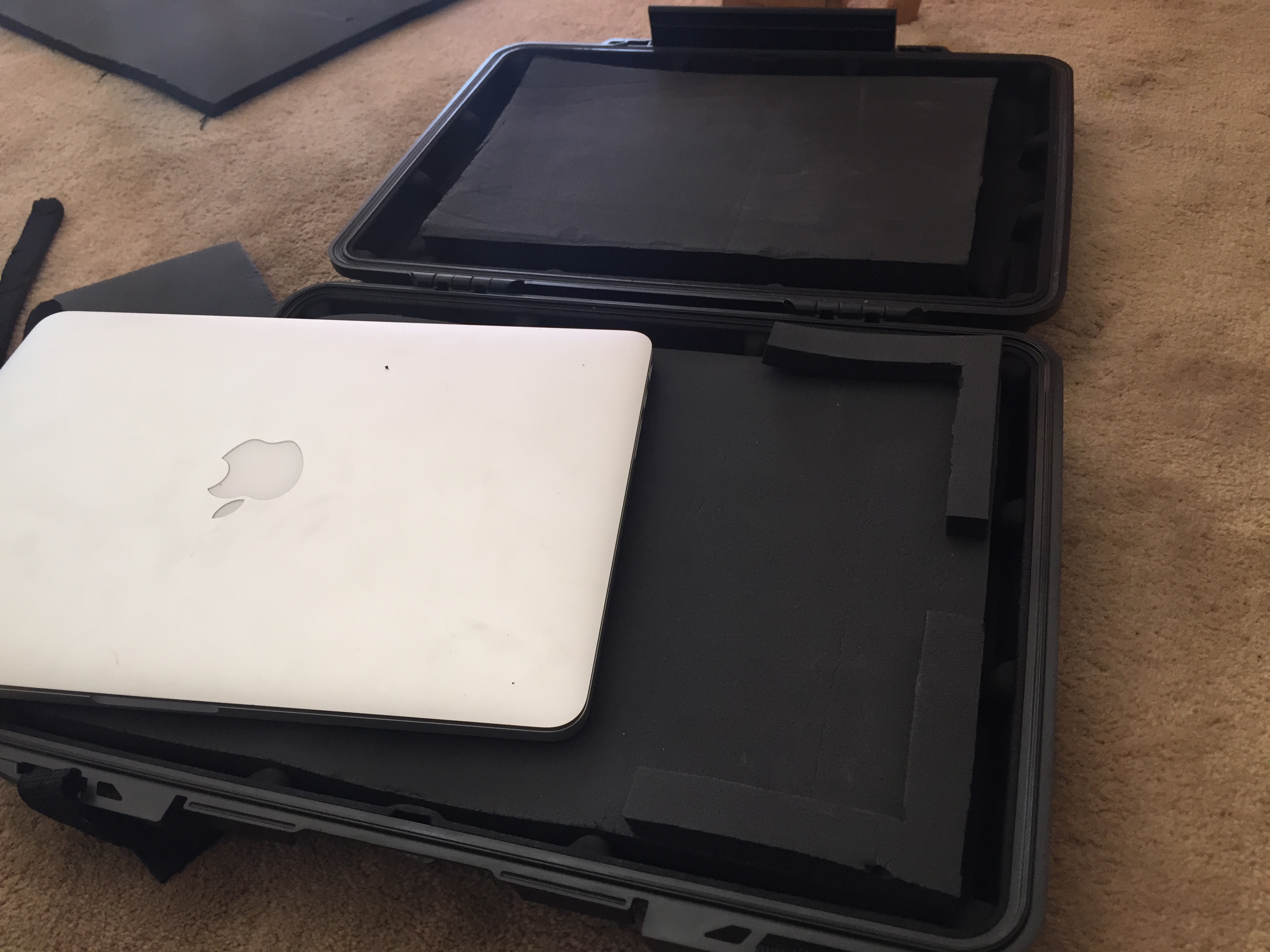 Pelicase 1080cc Macbook Pro 13" late 2013 MacRumors Forums