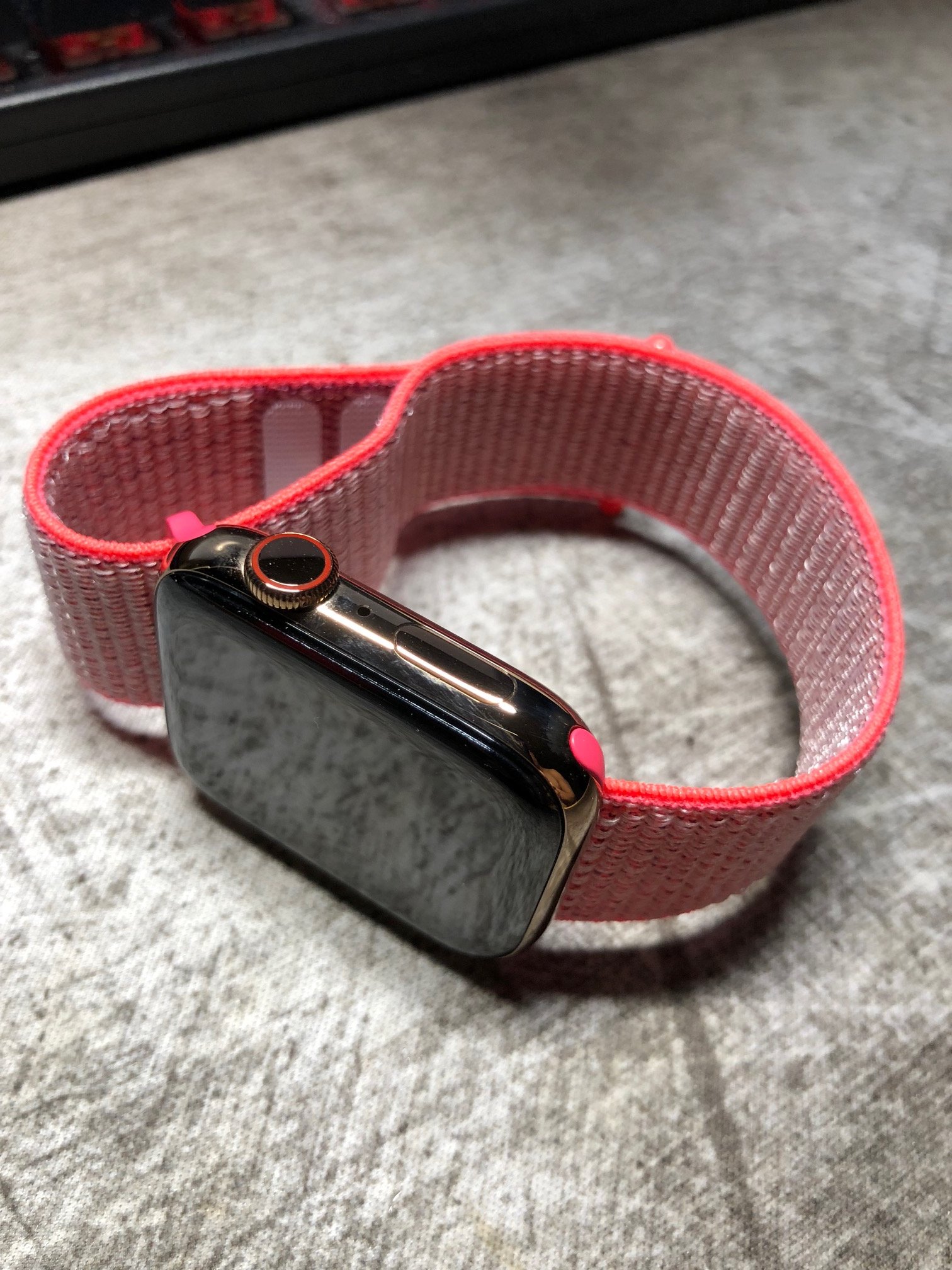 apple watch nectarine sport loop