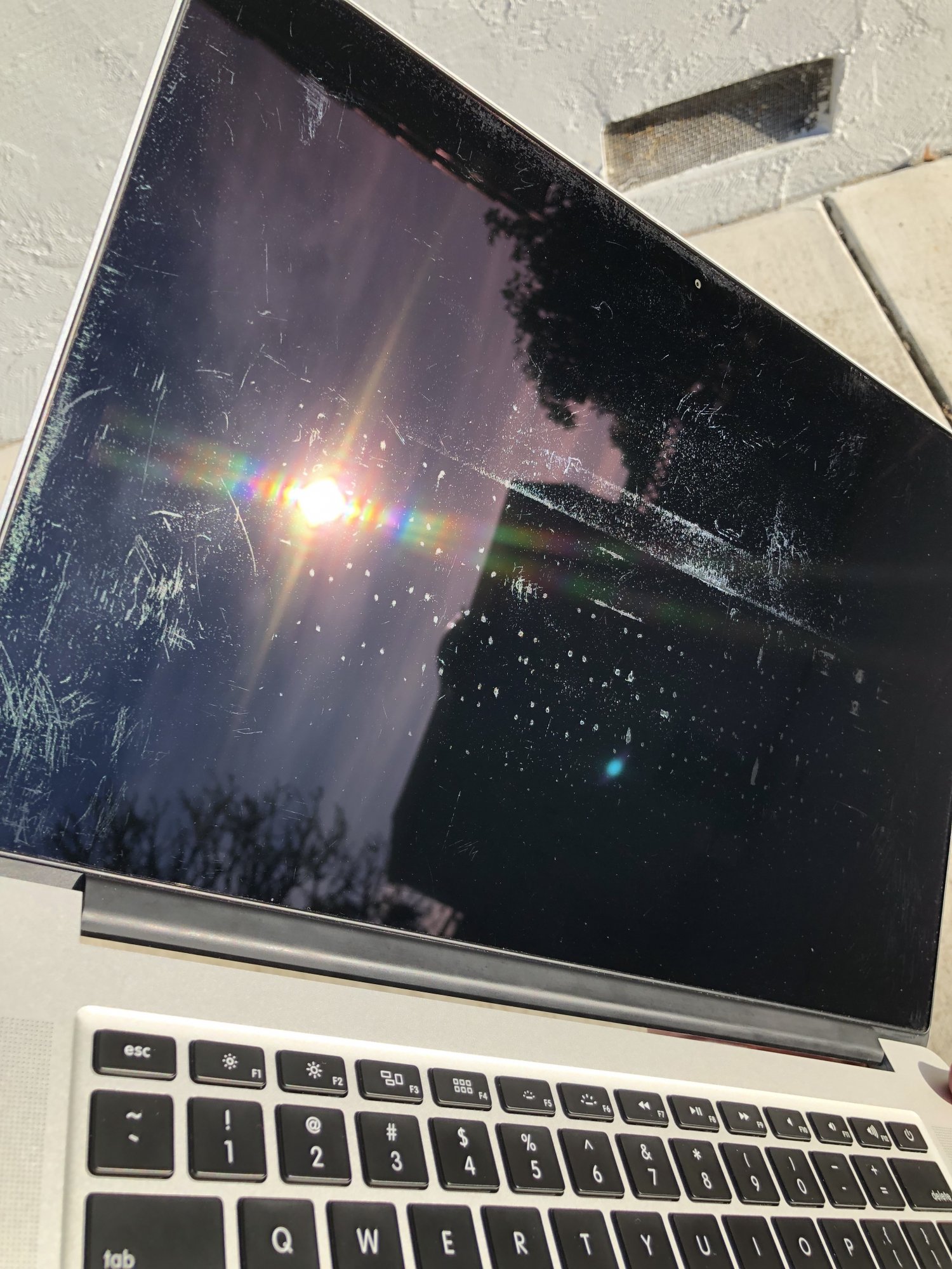2015 15 Retina MacBook Pro staingate successfully removed using Armour Etch!  : r/macbookpro