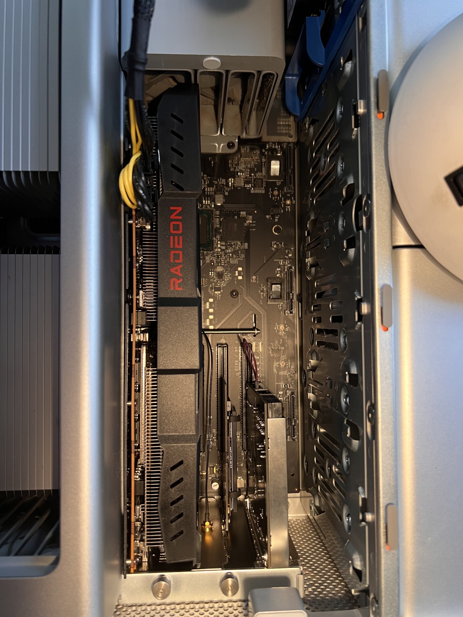 AMD Radeon RX 6600 8 GB GDDR6 for Mac Pro 4,1/5,1