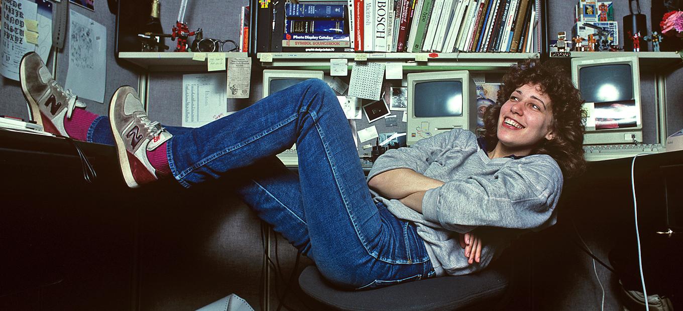 inventors-kare-susan-appleteam-susankare-color13-330dpi-cnormaseeff-banner-edit.jpg