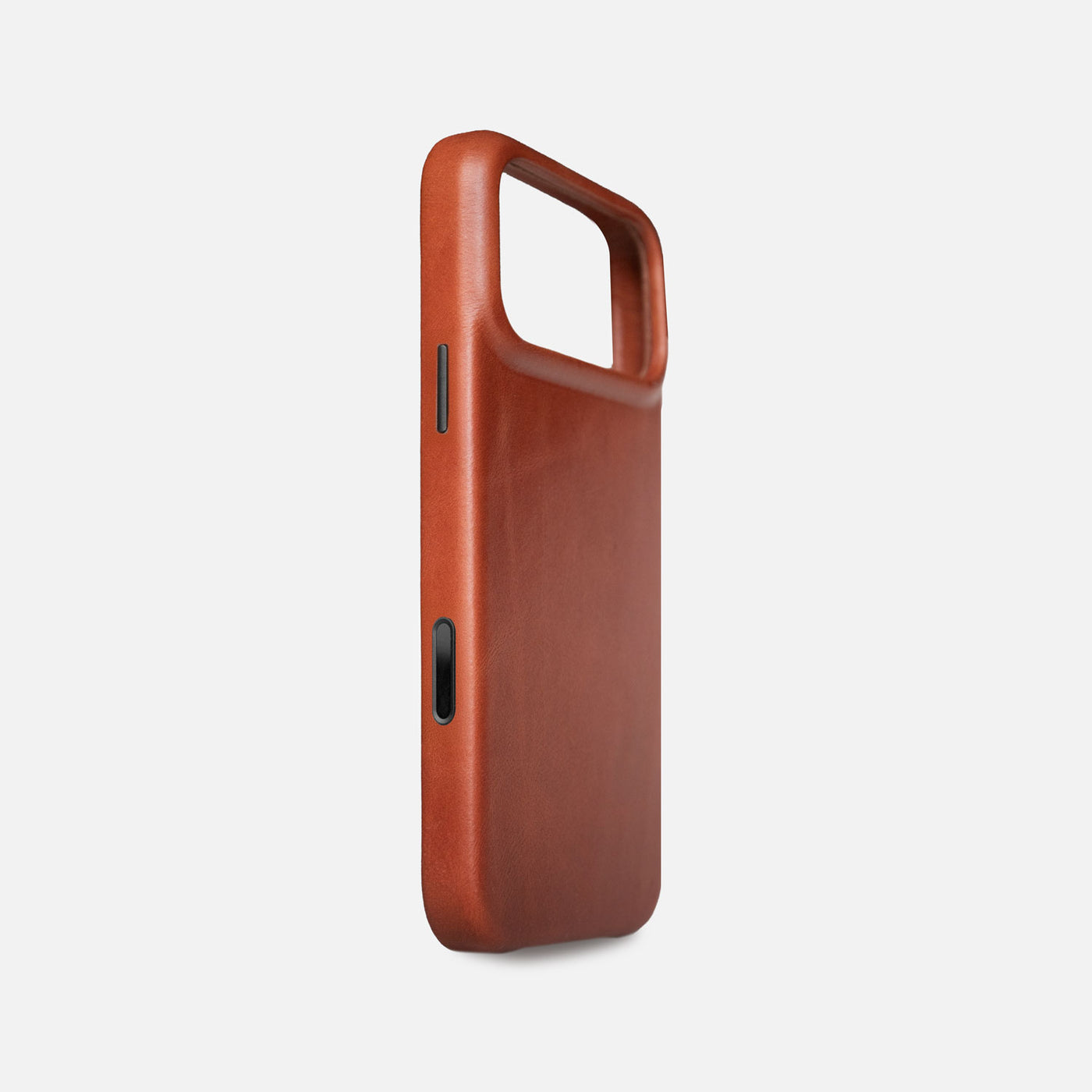 iphone-17-pro-full-grain-saddle-brown-leather-magsafe-metal-saphire-crystal-buttons-camera-ope...jpg