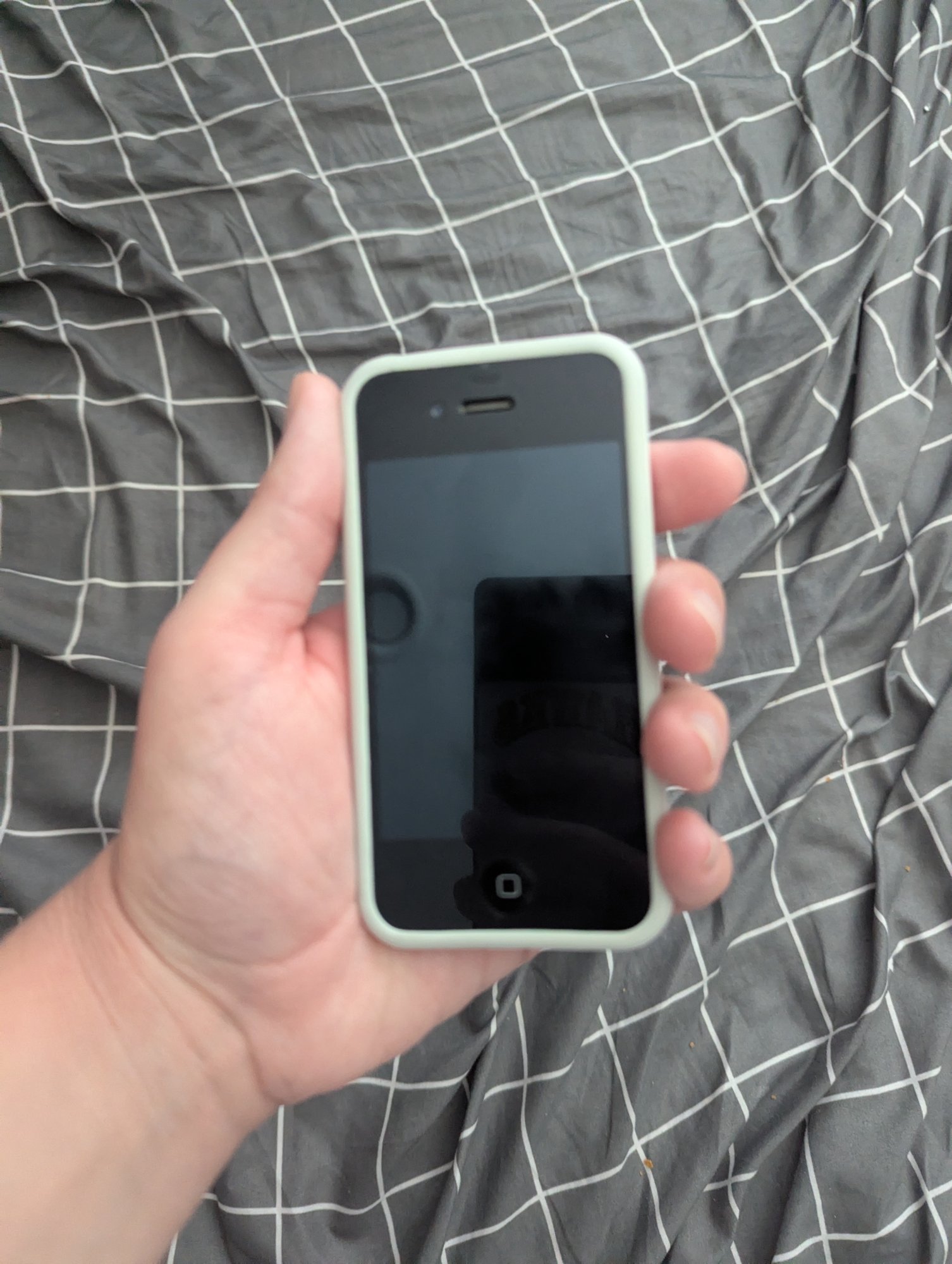 iPhone4S.jpg