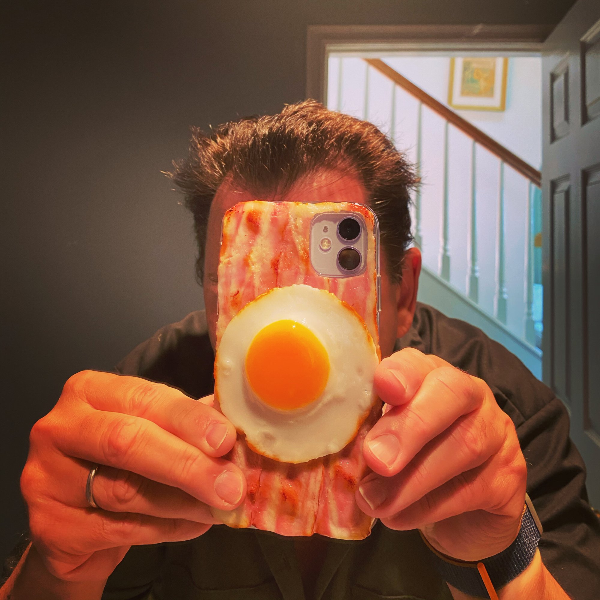 john-rieber-bacon-and-egg-iphone.jpg