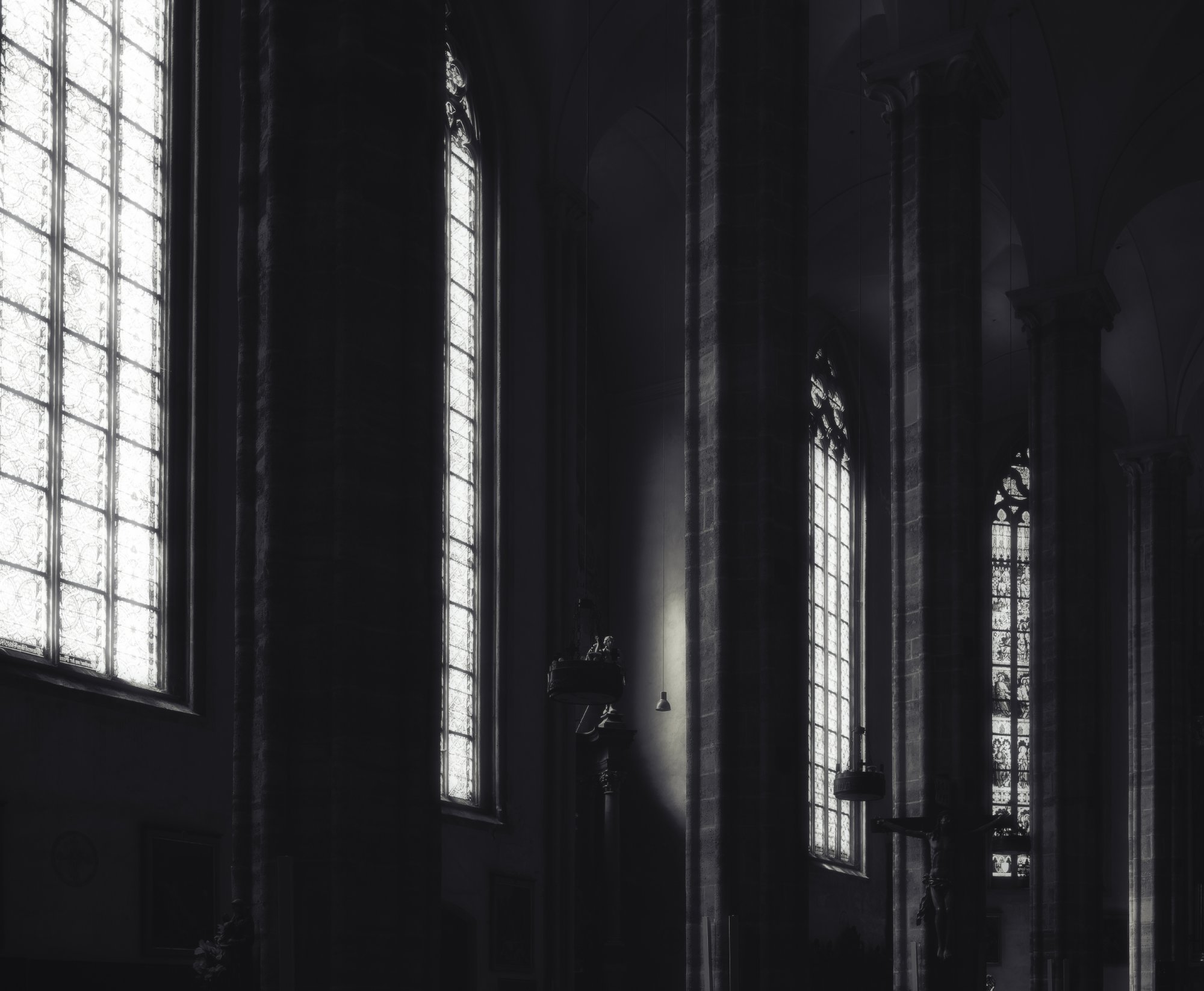 Kirchenbild B&W V1_2500x2057_U_120_Original ratio.jpg