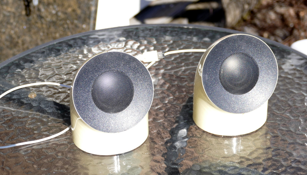 Lacie Firefire speakers.JPG