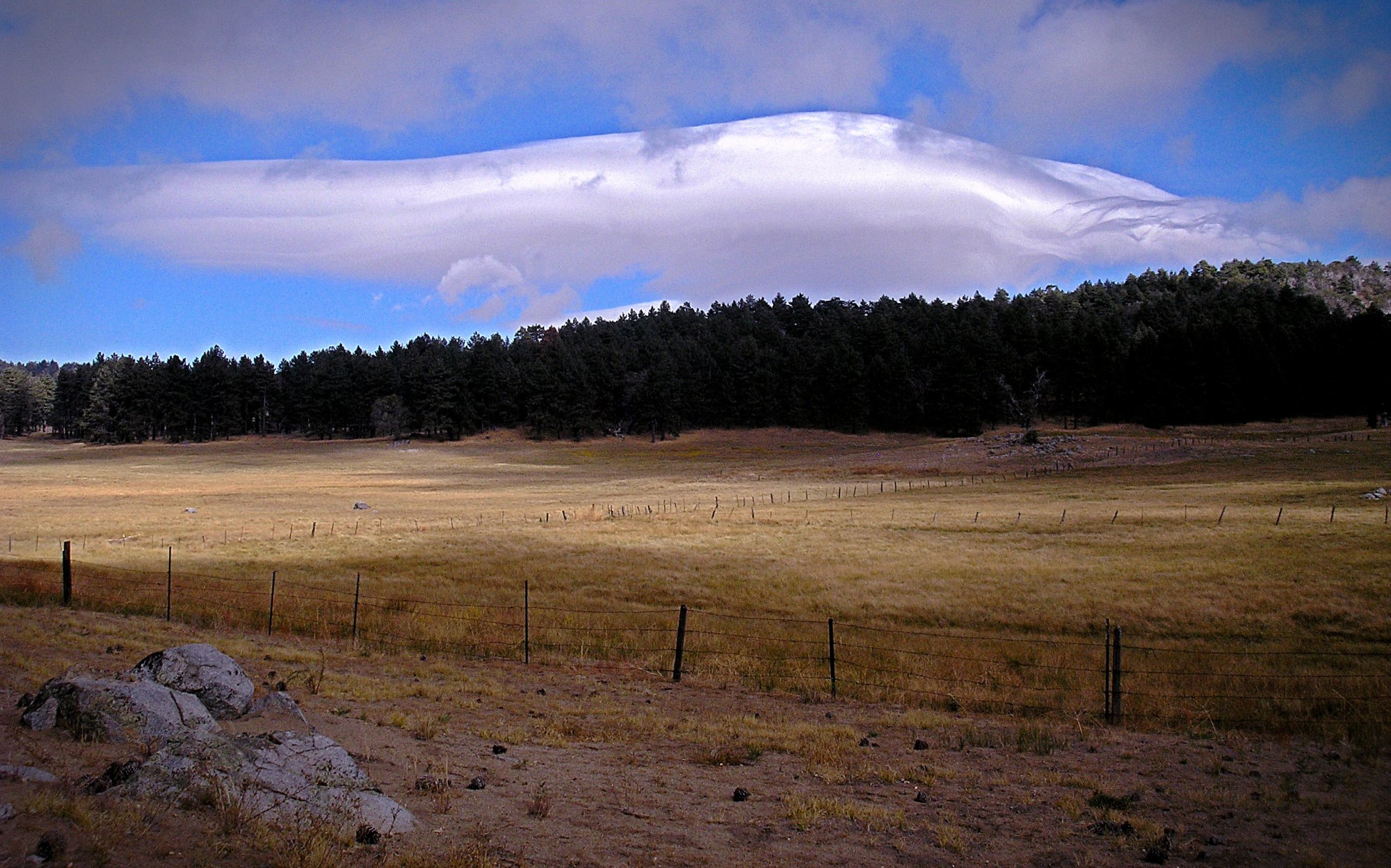 Laguna clouds 2 xvb.jpg