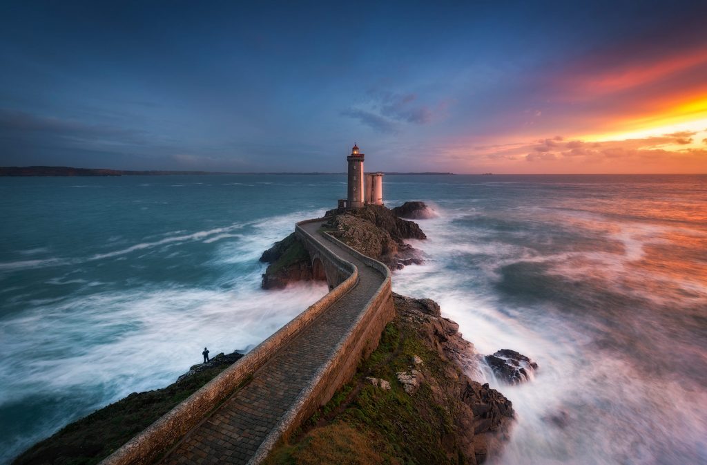 lighthouse.jpeg