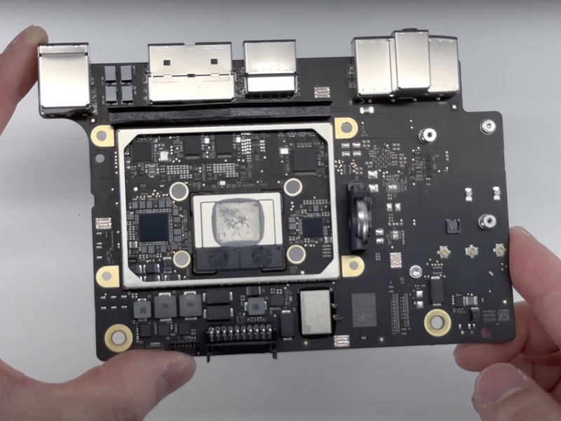 mac Mini motherboard R2RfEEGXYJuXdjlY.jpg
