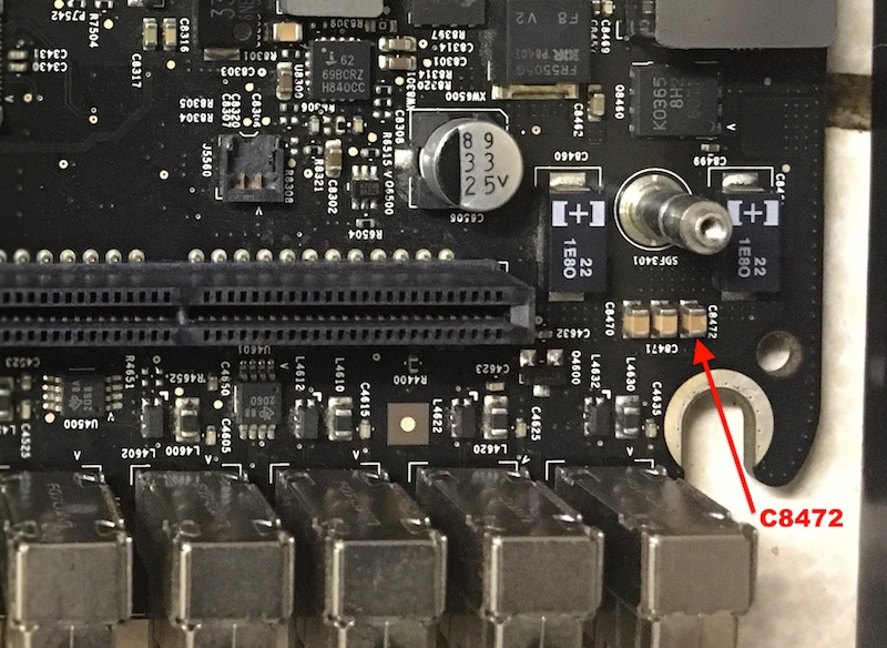 MacMini Early 2009 Shorted Cap.jpg