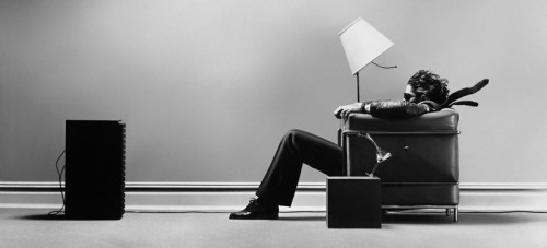 maxell_speaker-500x227.jpg
