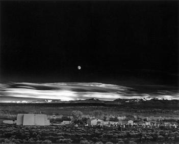 Moonrise,_Hernandez,_New_Mexico.jpg