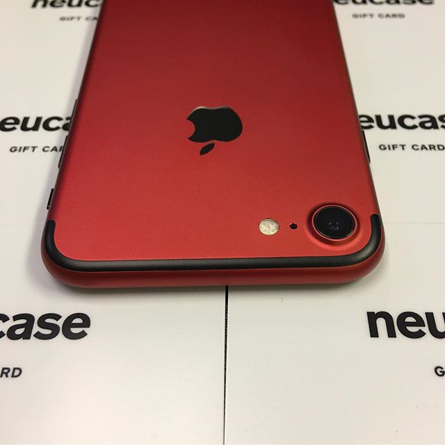 neucase1.jpg