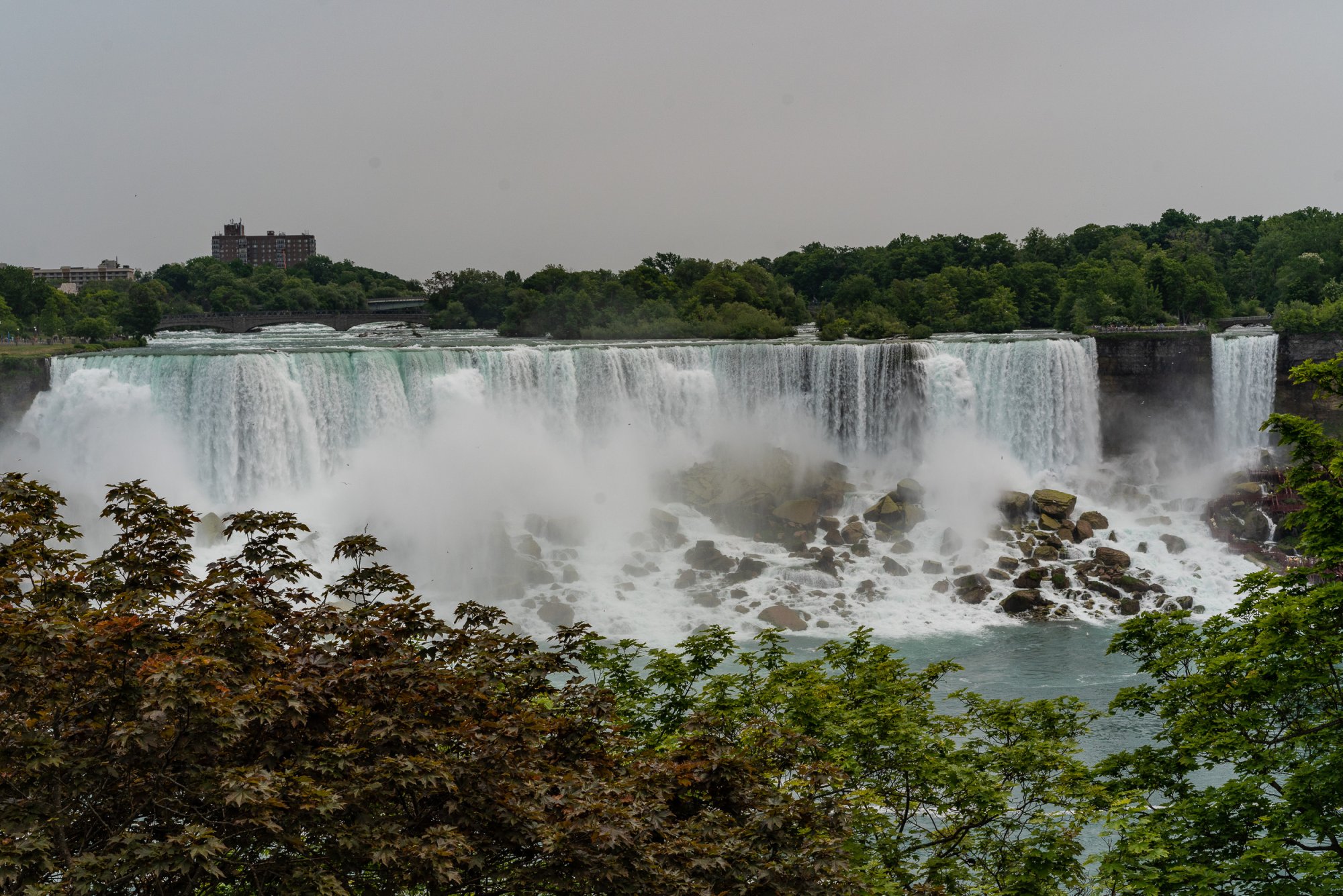 Niagra 2500px-103.jpg