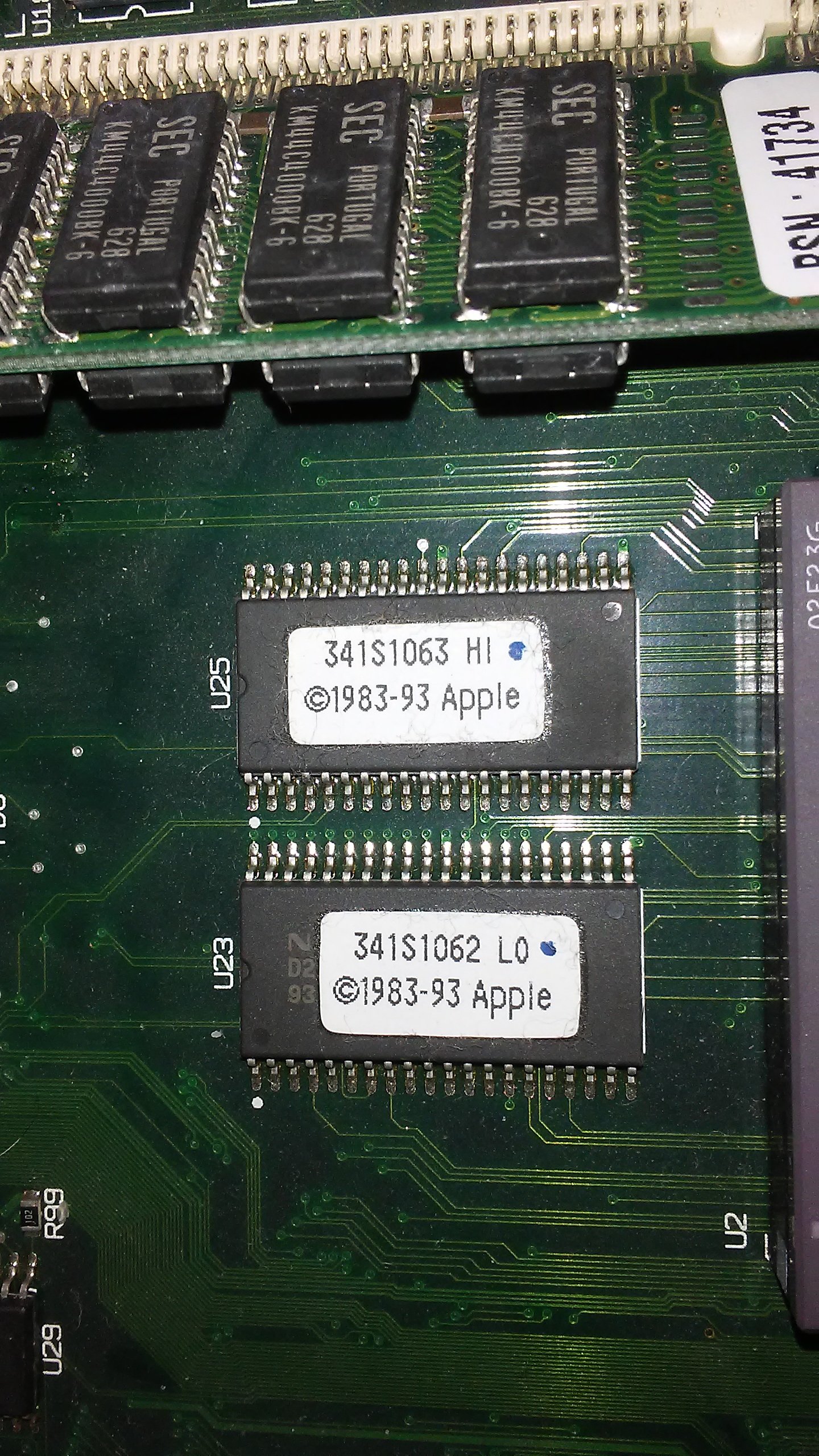 Quadra605Stickerchips.jpg