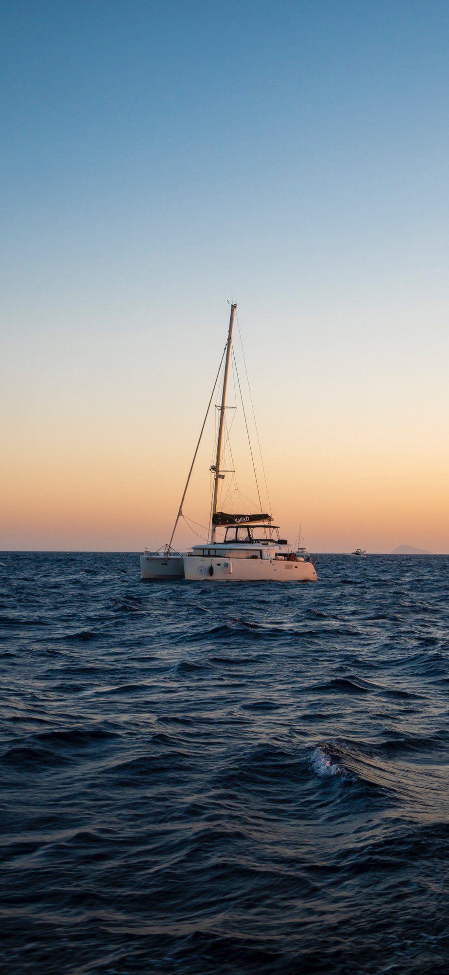 sailboat.jpg