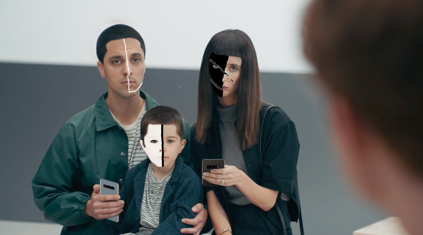 Samsung-galaxy-fold-ad-2.jpg