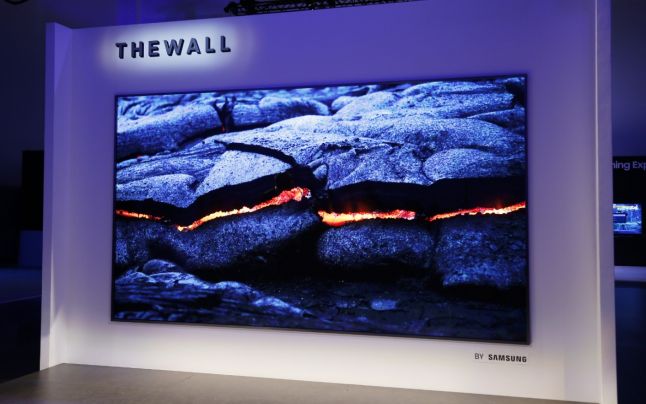 Samsung MicroLed.jpg