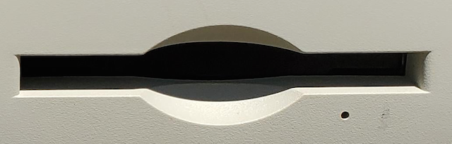 Scalloped Finger Grip - No Auto Insert.png
