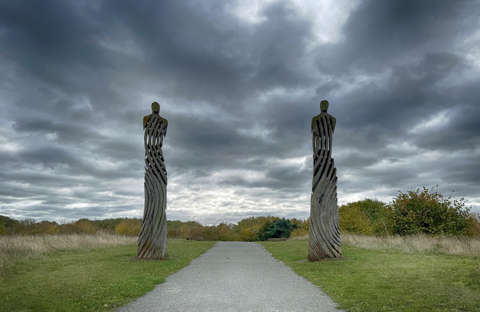 Sculptures at Jeskyns small.jpg