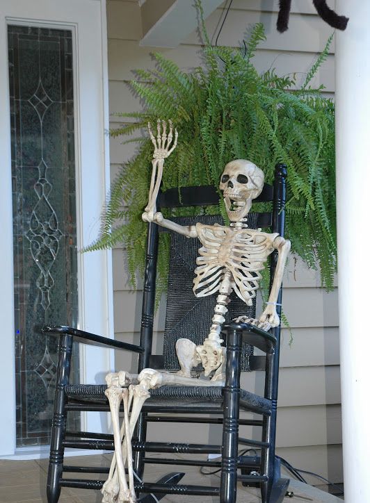 skeletoninchair.jpg