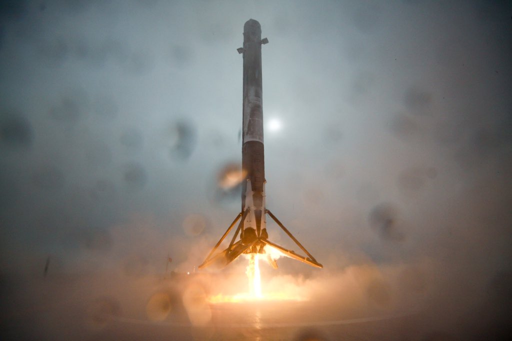 SpaceX_2016-Jan-17.jpg