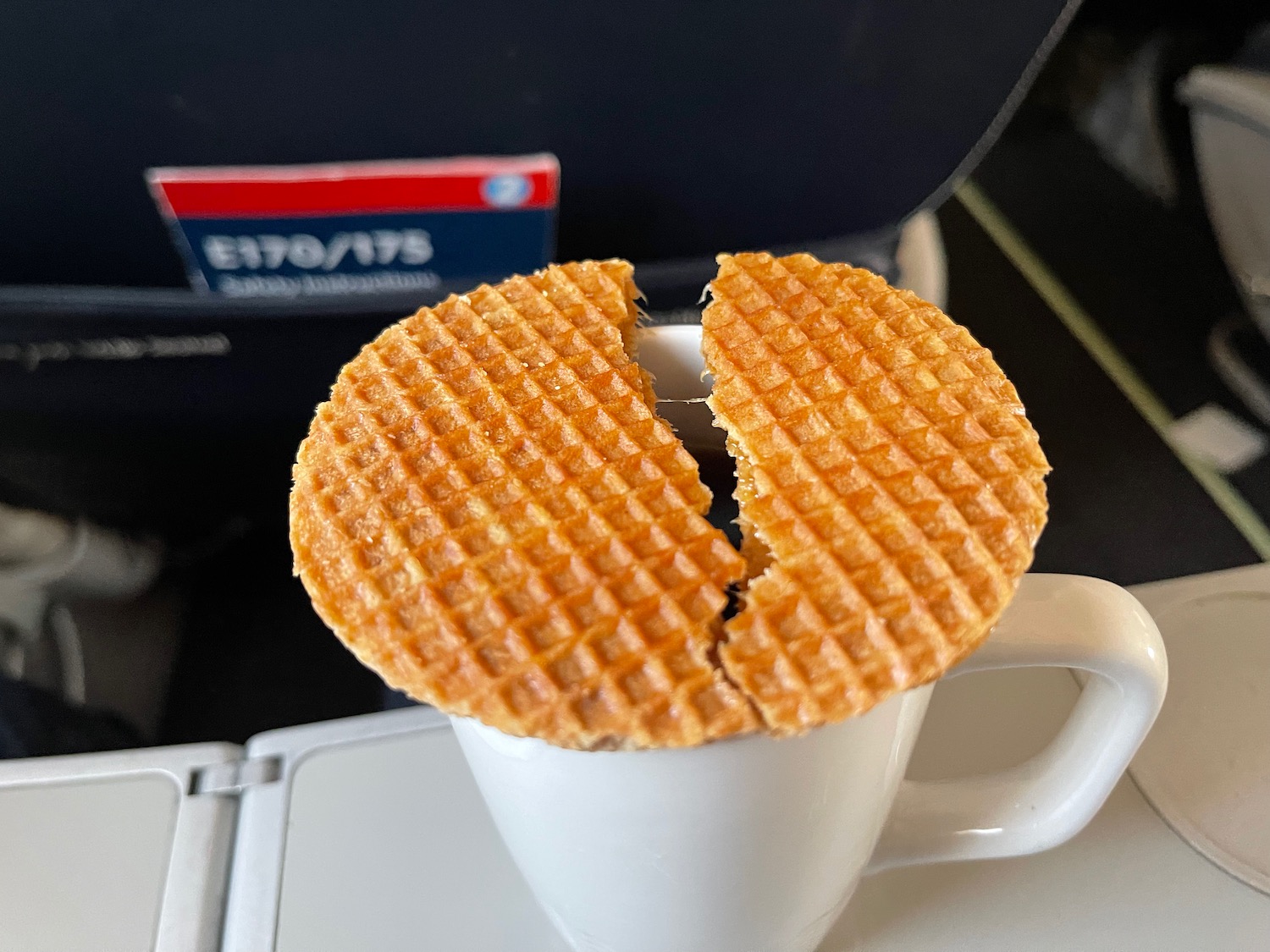 Stroopwafel-Airplane-7.jpeg